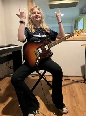 Singer Songwriter